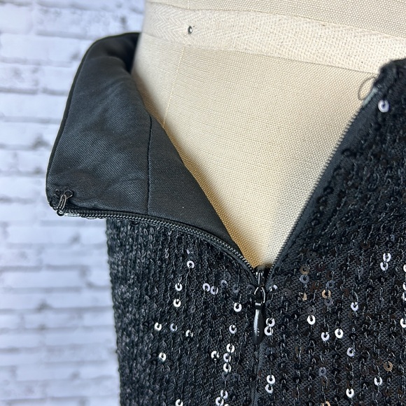 Wayf | black sequin pencil skirt for special occasion size S - Picture 8 of 9